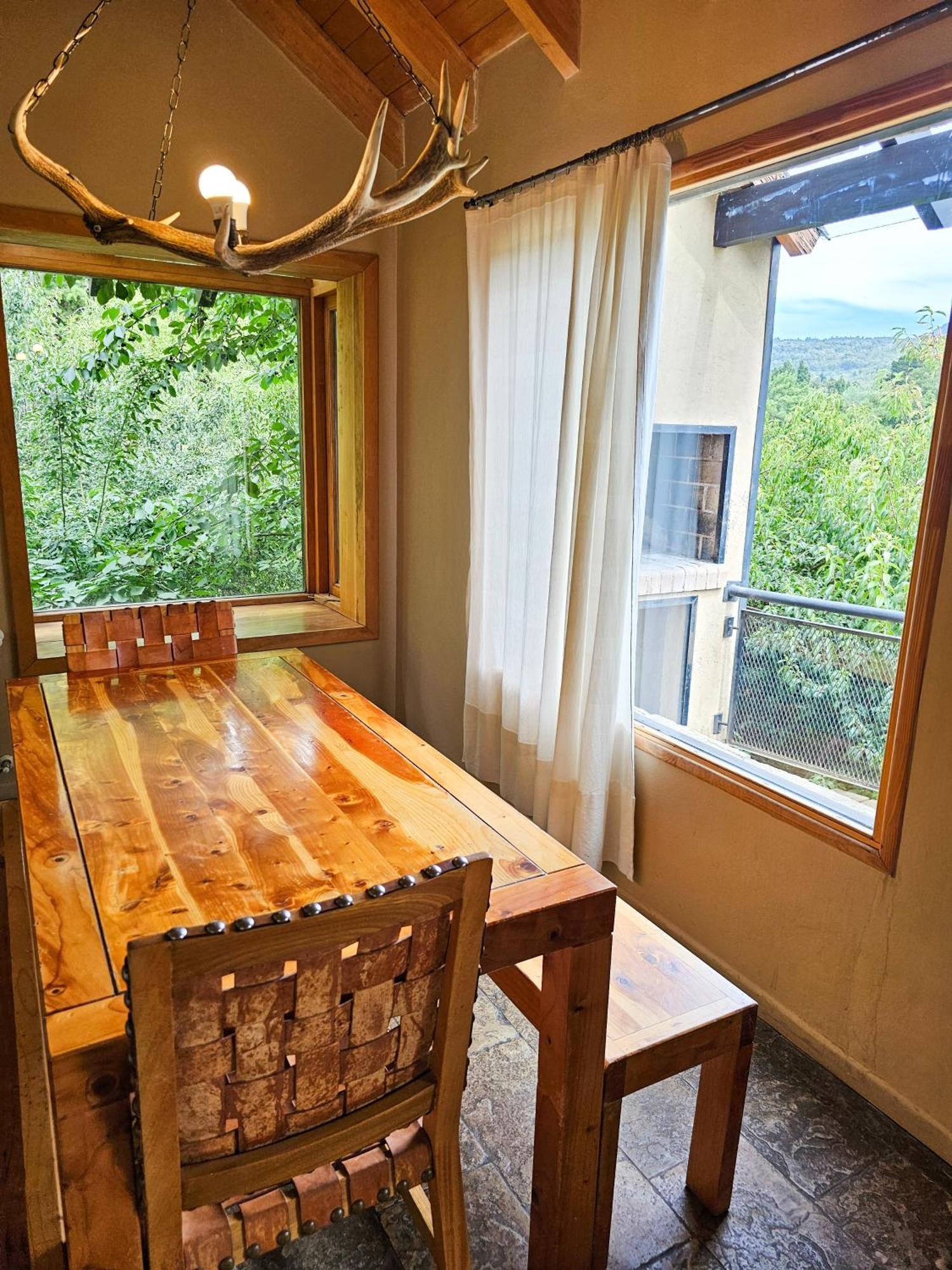 Das Rosenhaus Apart Hotel By Rosas Blancas San Martín de los Andes Zimmer foto
