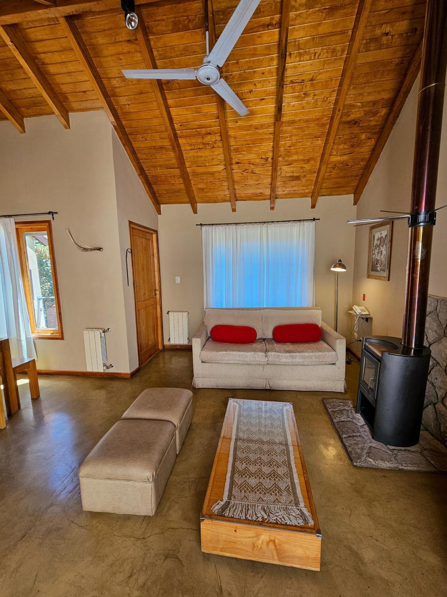 Das Rosenhaus Apart Hotel By Rosas Blancas San Martín de los Andes Zimmer foto